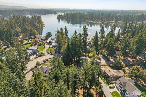 22314 Se 290th St, Black Diamond, WA, 98010-1254 | Card Image