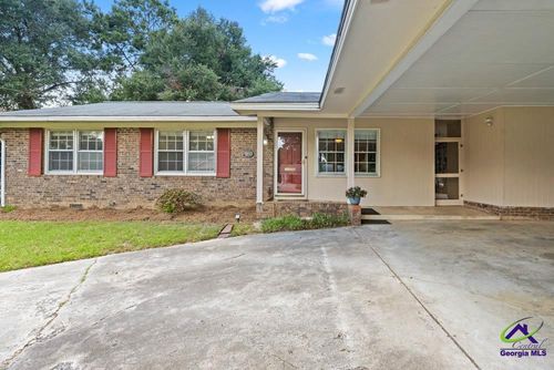 200 Self St, Warner Robins, GA, 31088-5506 | Card Image
