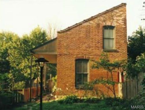 1014 Geyer Ave, Saint Louis, MO, 63104-3924 | Card Image