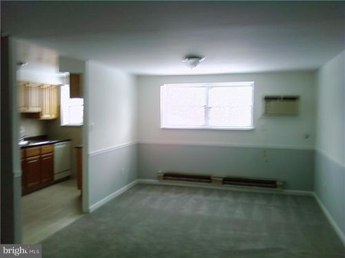 apt-10-744 E Chester Pike, RIDLEY PARK, PA, 19078-1421 | Card Image