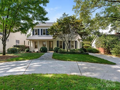 1538 Providence Dr, Charlotte, NC, 28211-1702 | Card Image