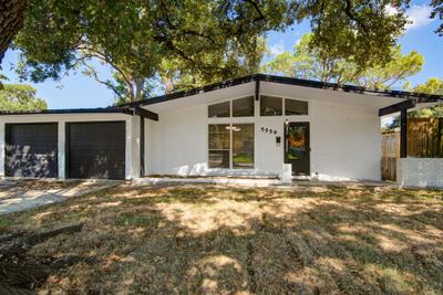 Welcome Home to this newly renovated home in Meadowcreek Village. | Image 1