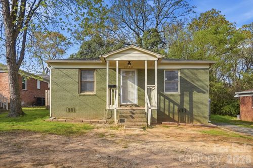 1716 Catherine Simmons Ave, Charlotte, NC, 28216-4729 | Card Image