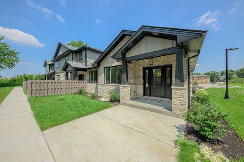 11323 1st St, Mokena, IL, 60448-5616 | Card Image