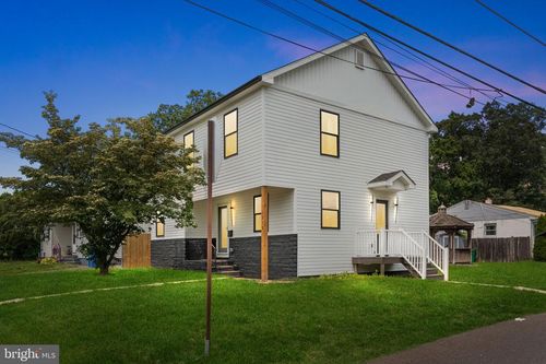 1315 Pennsylvania Ave, CROYDON, PA, 19021-6105 | Card Image