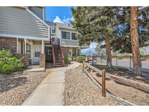 unit-2-909 S Dawson Way, Aurora, CO, 80012-3868 | Card Image