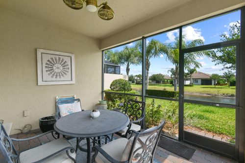 4454 Beauty Leaf Cir, Vero Beach, FL, 32967-7622 | Card Image