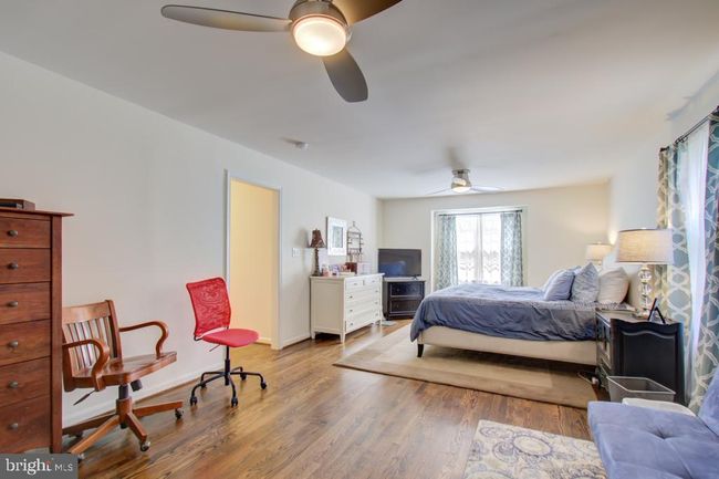 9004 Levelle Dr, House other with 5 bedrooms, 3 bathrooms and null parking in CHEVY CHASE MD | Image 25
