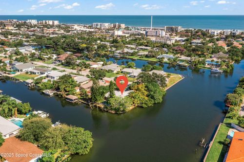 124 Aucila Rd, COCOA BEACH, FL, 32931-2766 | Card Image