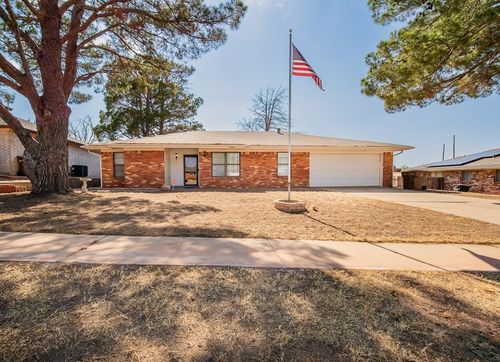 2608 Rebecca Dr, Big Spring, TX, 79720-6136 | Card Image