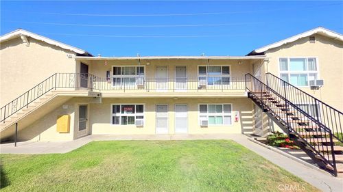 4-2334 E Santa Fe Avenue, Fullerton, CA, 92831 | Card Image