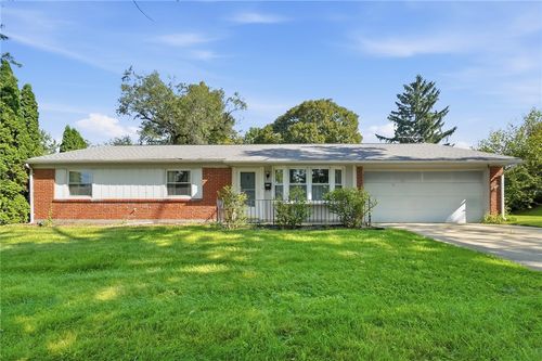 4401 Walbridge Trl, Beavercreek, OH, 45430-1830 | Card Image