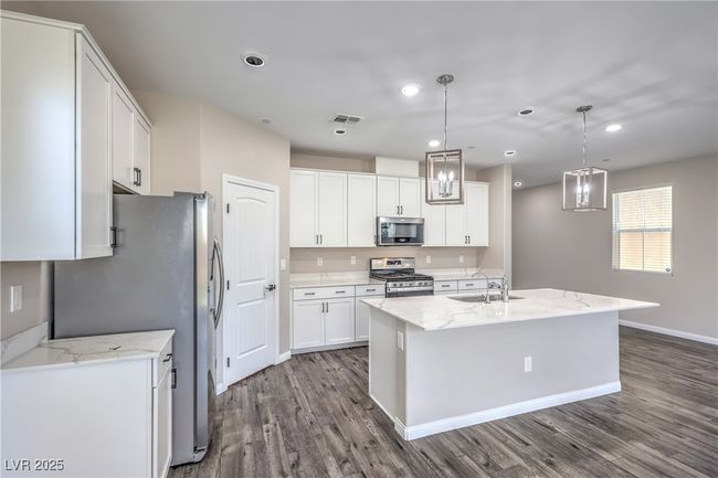 3164 Bormida Ave, House other with 5 bedrooms, 3 bathrooms and null parking in Henderson NV | Image 11