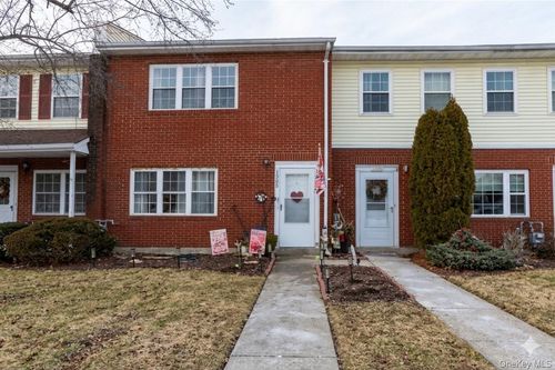 1305-276 Temple Hill Rd, New Windsor, NY, 12553-6866 | Card Image