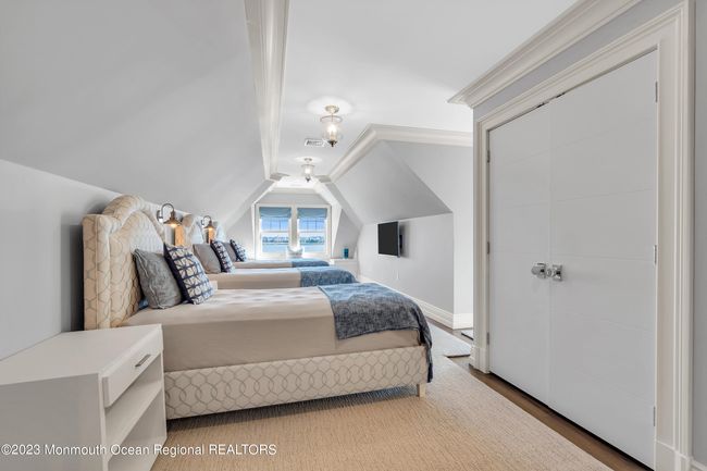 296 Dutchmans Point Rd, House other with 9 bedrooms, 9 bathrooms and null parking in Mantoloking NJ | Image 90