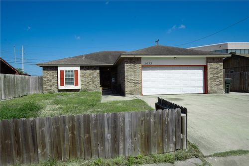 2033 Briarwood St, Corpus Christi, TX, 78412-4511 | Card Image