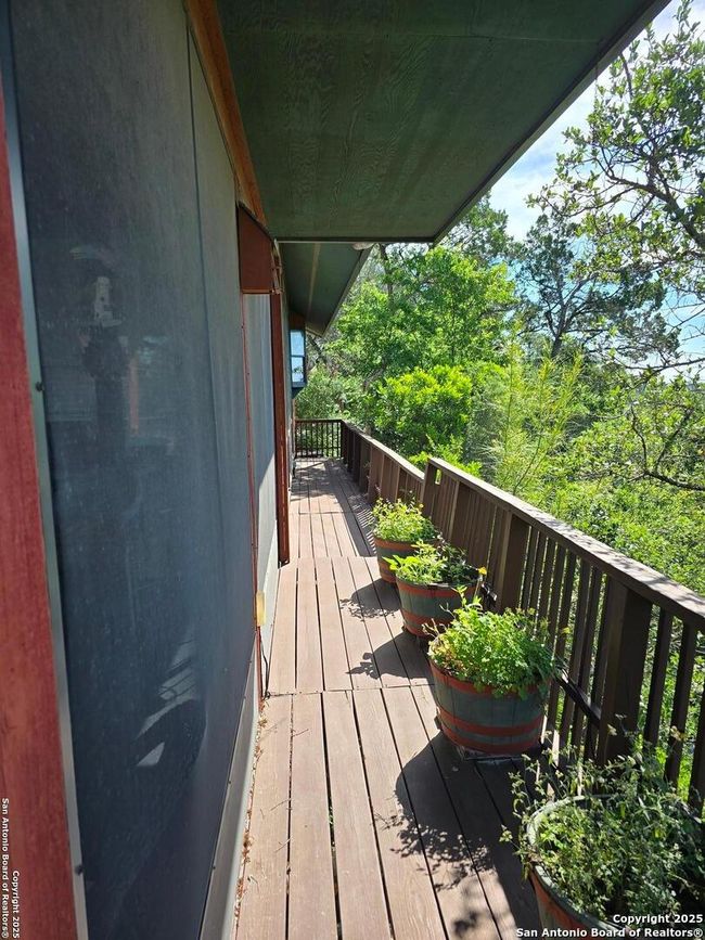 9840 Tower Vw, House other with 3 bedrooms, 3 bathrooms and null parking in Helotes TX | Image 25