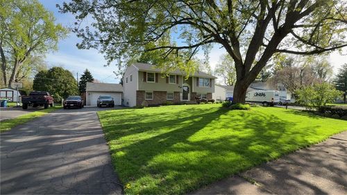 330 Buck Hill Rd, Greece, NY, 14626-3151 | Card Image