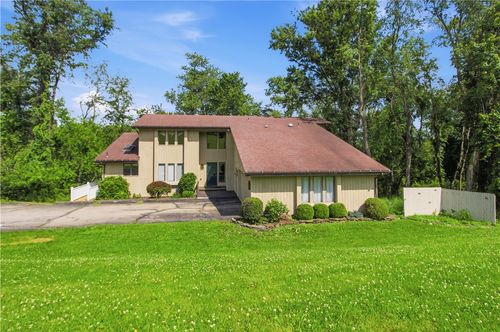 111 Balboa Dr, Monongahela, PA, 15063-9651 | Card Image