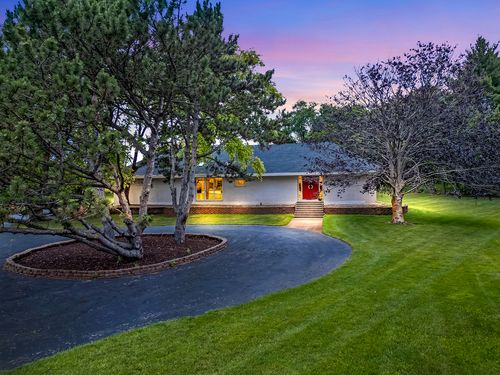 2824 Avenue Loire, Oak Brook, IL, 60523-1614 | Card Image
