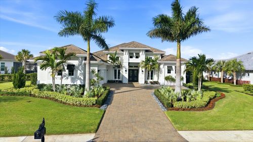 8465 Pavia Way, BRADENTON, FL, 34202 | Card Image