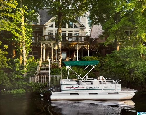 4644 S Lakeridge Dr, Hoover, AL, 35244-3284 | Card Image