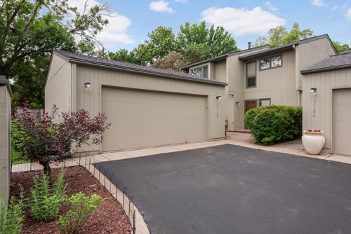 11140 Abbott Ln, Minnetonka, MN, 55343-8965 | Card Image