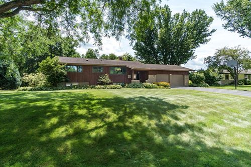 W4939 Hoeth Street, La Crosse, WI, 54601 | Card Image