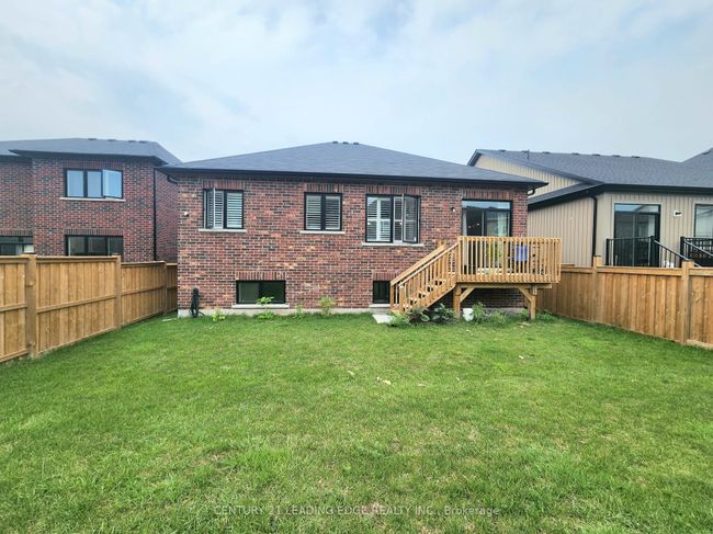 867 Fallis Line, House other with 4 bedrooms, 3 bathrooms and 4 parking in Millbrook ON | Image 18