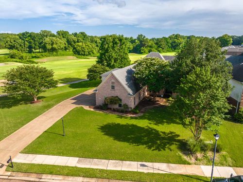 7105 N Apache Dr, Olive Branch, MS, 38654 | Card Image