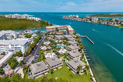 m3-1215 Edington Pl, MARCO ISLAND, FL, 34145-2015 | Card Image