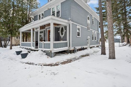 2015 Woodland Ave, Duluth, MN, 55803-2467 | Card Image