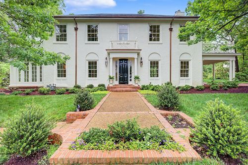 4428 Sheppard Pl, Nashville, TN, 37205-3848 | Card Image