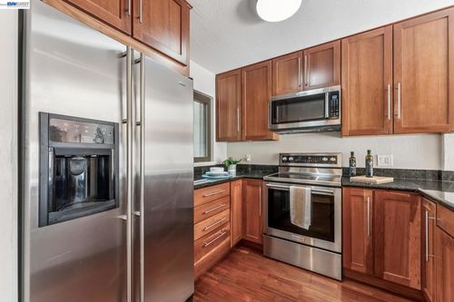 1149 Bismarck Ln, Alameda, CA, 94502-6935 | Card Image