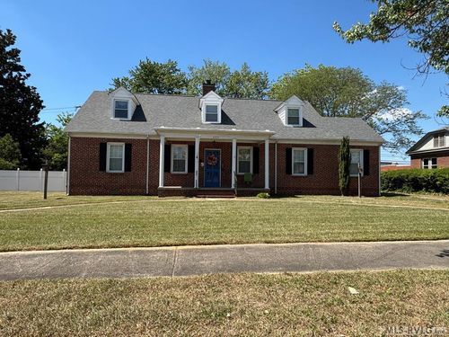 1117 Hamilton St, Roanoke Rapids, NC, 27870-3844 | Card Image
