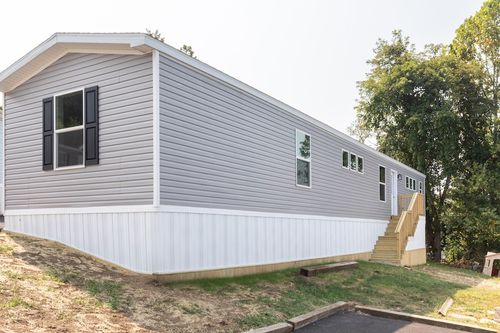 trlr-4-321 Beallsville Rd, Bentleyville, PA, 15314-1571 | Card Image