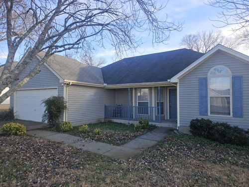 415 Lake Forest Dr, La Vergne, TN, 37086-4231 | Card Image