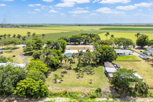 1531 Bacom Point Rd, House other with 3 bedrooms, 3 bathrooms and null parking in Pahokee FL | Image 8