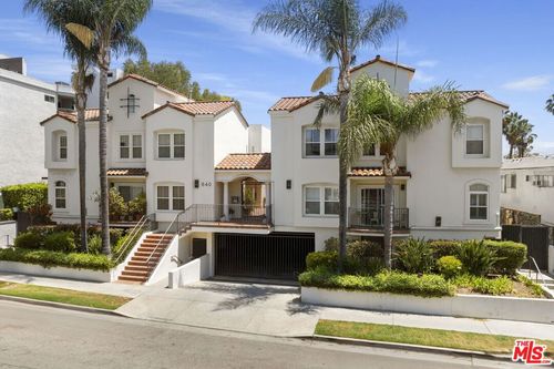 8-640 N Sweetzer Ave, Los Angeles, CA, 90048-3564 | Card Image