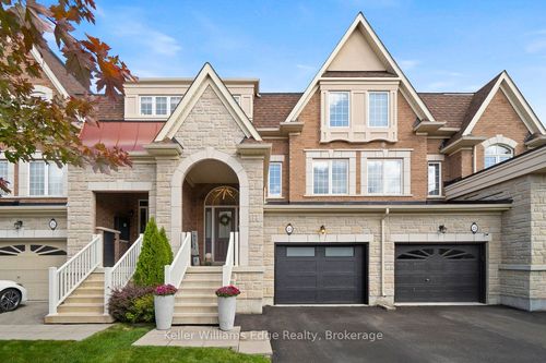 23 Maple Trail Rd, Caledon, ON, L7C3Z3 | Card Image