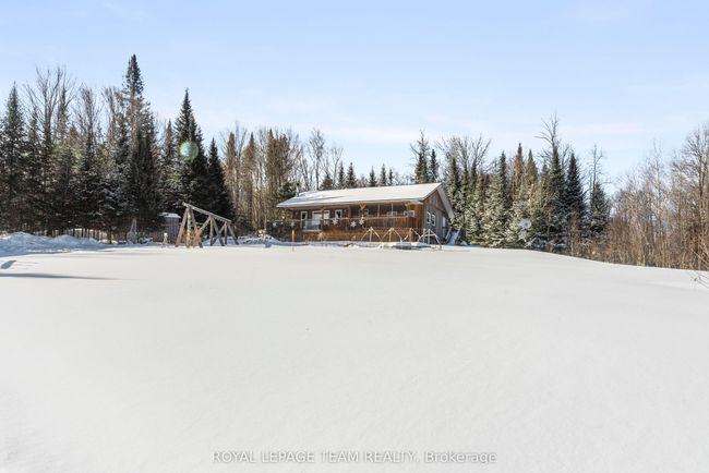 105 Heins Rd, House other with 2 bedrooms, 1 bathrooms and 10 parking in Palmer Rapids ON | Image 28