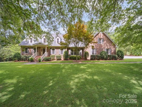 394 E Goldmine Rd, Wadesboro, NC, 28170-7403 | Card Image