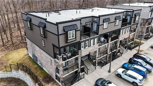 26b-1989 Ottawa St S, Kitchener, ON, N2E0G7 | Card Image