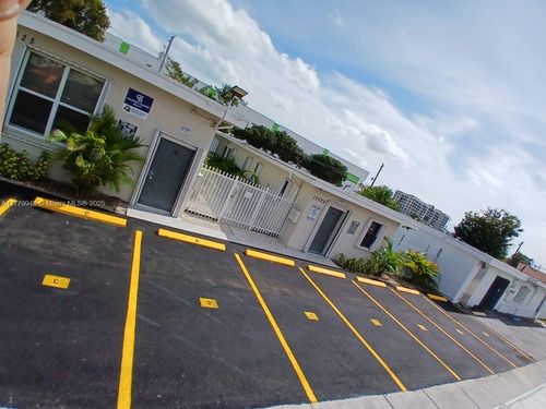 apt-5-17325 Homestead Ave, Miami, FL, 33157-5369 | Card Image