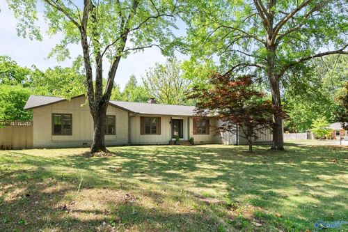 7901 Mcintosh Circle Se, Huntsville, AL, 35802 | Card Image