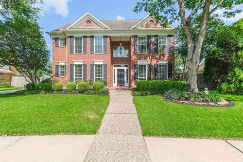 16023 Greenwood Pines Dr, Houston, TX, 77062-4735 | Card Image