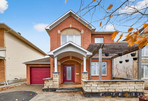 25 Berry Glen St, Nepean, ON, K2G7A5 | Card Image