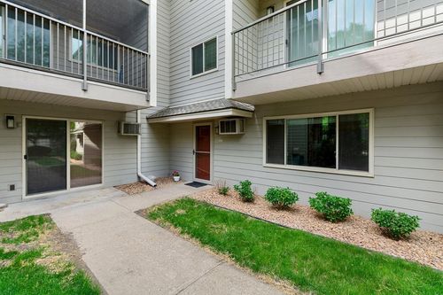 13-2110 Ridge Dr, Saint Louis Park, MN, 55416-5661 | Card Image