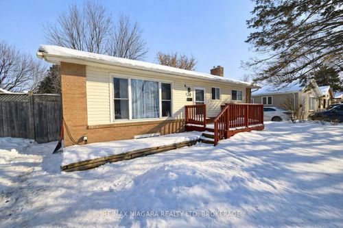 128 Toulon Cres, London, ON, N5V1J5 | Card Image