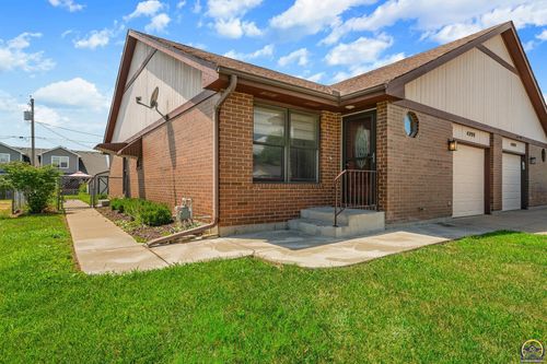 4331 Se Wisconsin Ave, Topeka, KS, 66609-1749 | Card Image